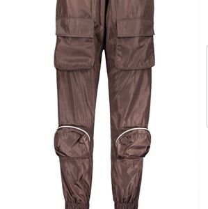 Cargo pocket shell jogger!